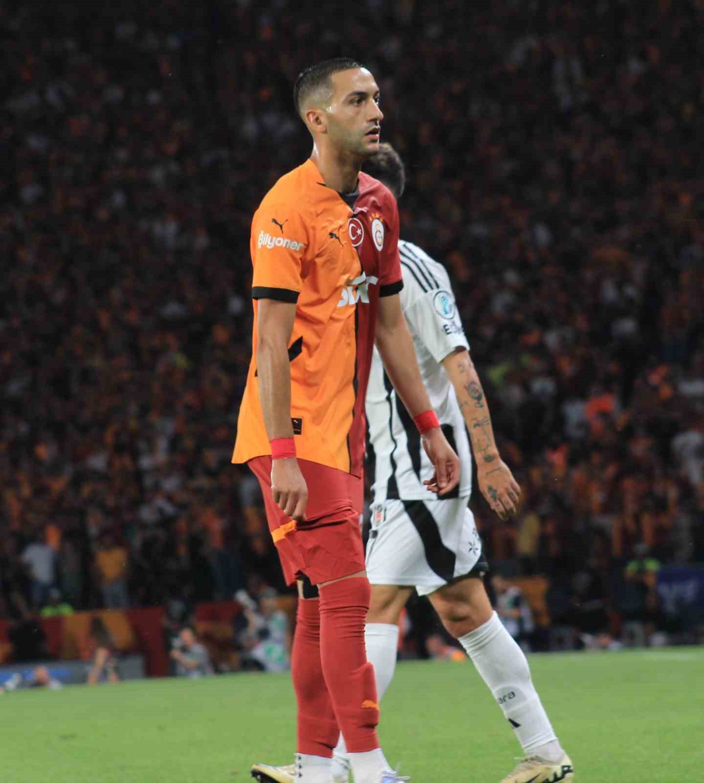 Turkcell Süper Kupa: Galatasaray: 0 - Beşiktaş: 1 (İlk yarı)
