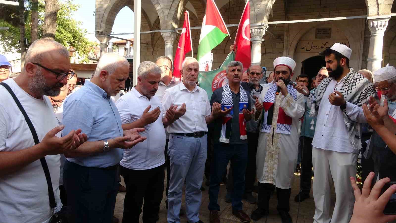 Isparta’da Haniye ve Filistin için miting düzenlendi
