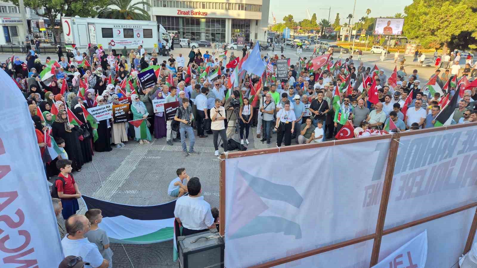 Samsun’da Filistin’e destek yürüyüşü
