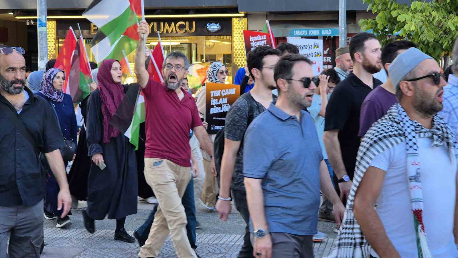 Samsun’da Filistin’e destek yürüyüşü
