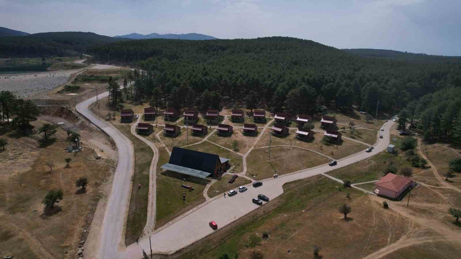 Uludağ’ın güney yamaçlarındaki yayla misafirlerine unutulmaz deneyimler yaşatıyor
