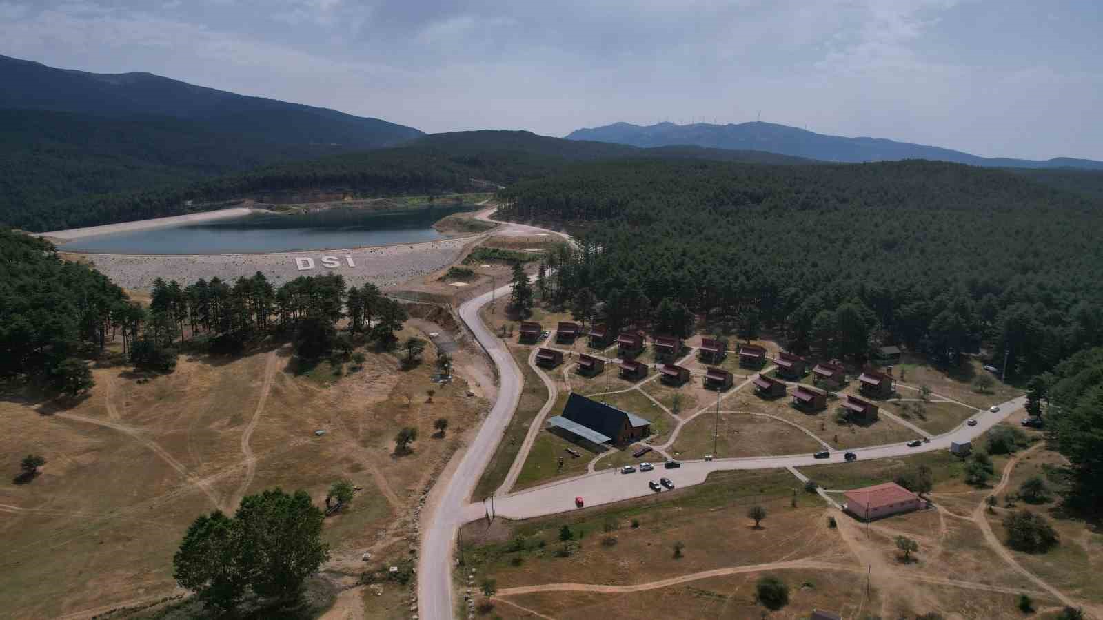 Uludağ’ın güney yamaçlarındaki yayla misafirlerine unutulmaz deneyimler yaşatıyor
