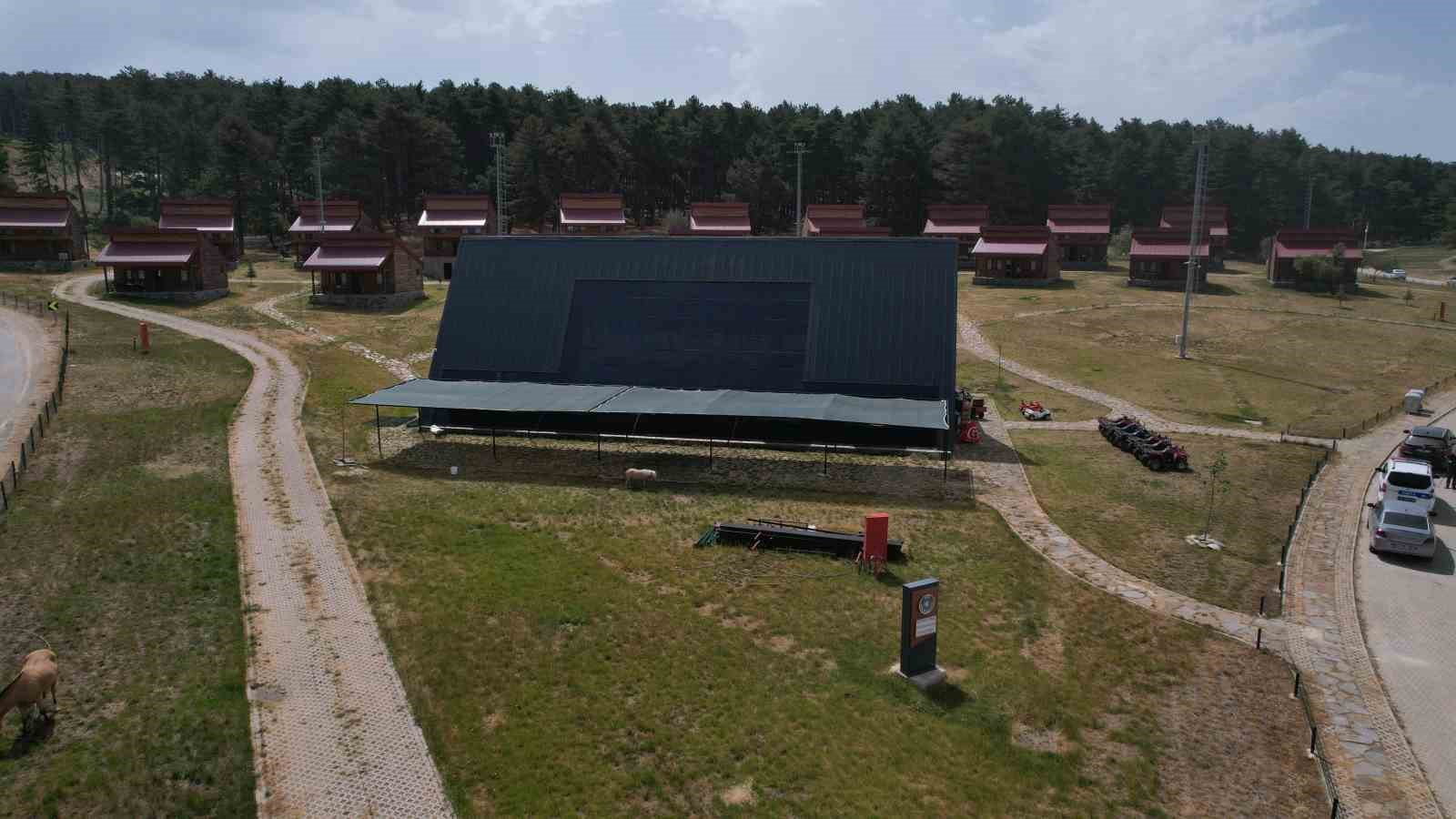 Uludağ’ın güney yamaçlarındaki yayla misafirlerine unutulmaz deneyimler yaşatıyor
