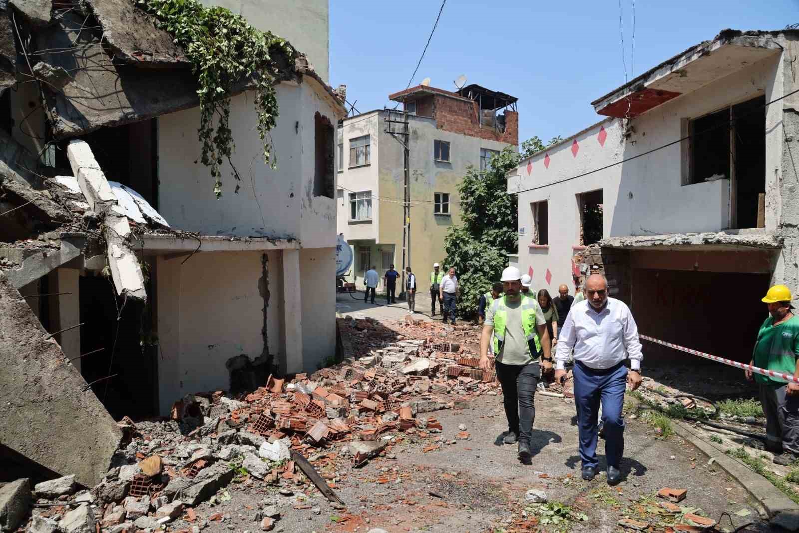 Başkan Sandıkçı: “İlçemize yeni projeler ve yatırımlar kazandırmak için seferberlik halinde çalışıyoruz”
