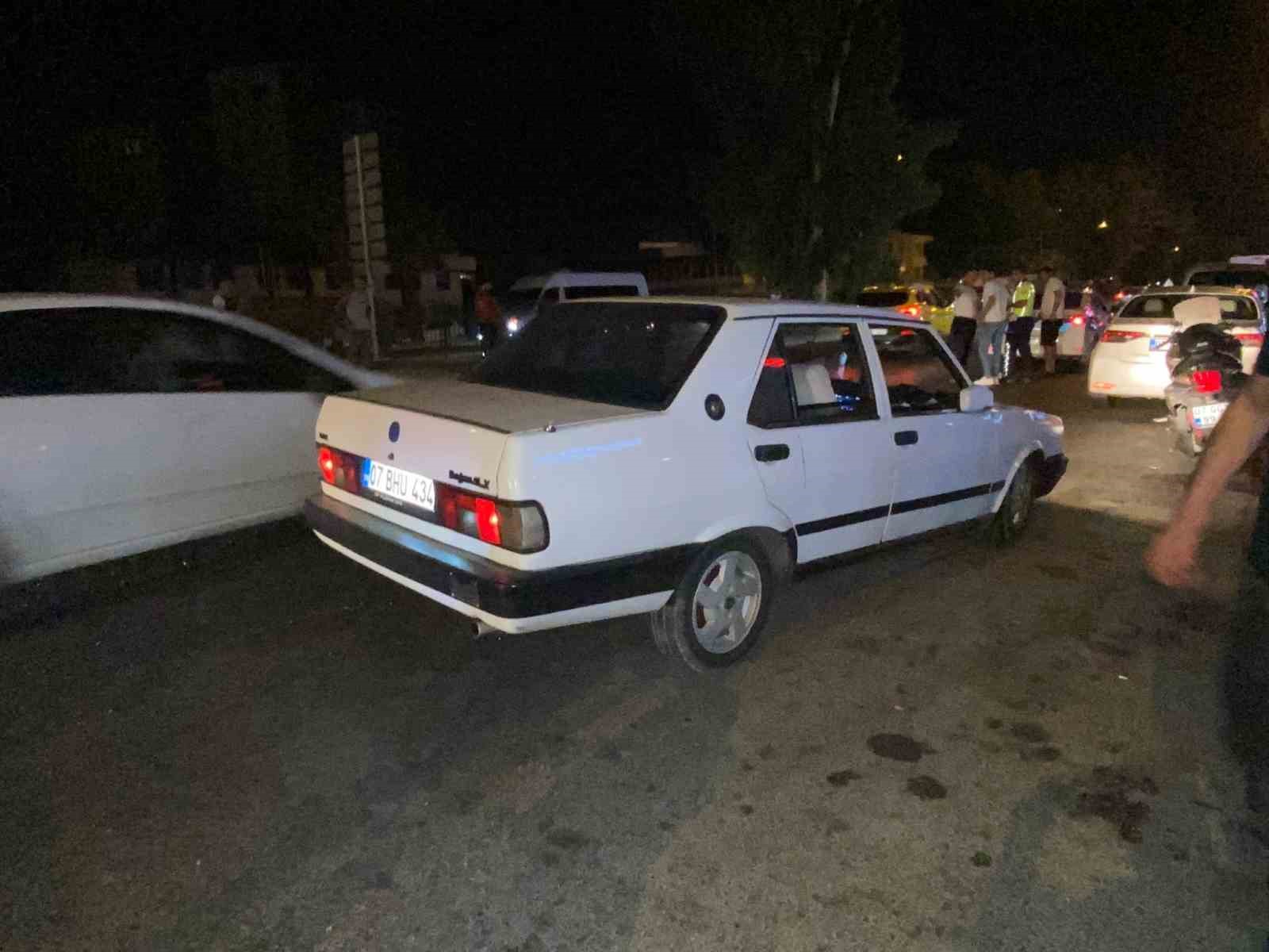 Otomobilin çarpıp sürüklediği yaya hayatını kaybetti
