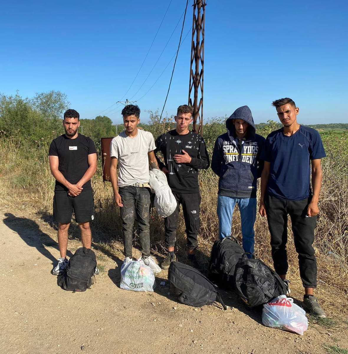 36 kaçak göçmenin Avrupa hayalleri Edirne’de son buldu
