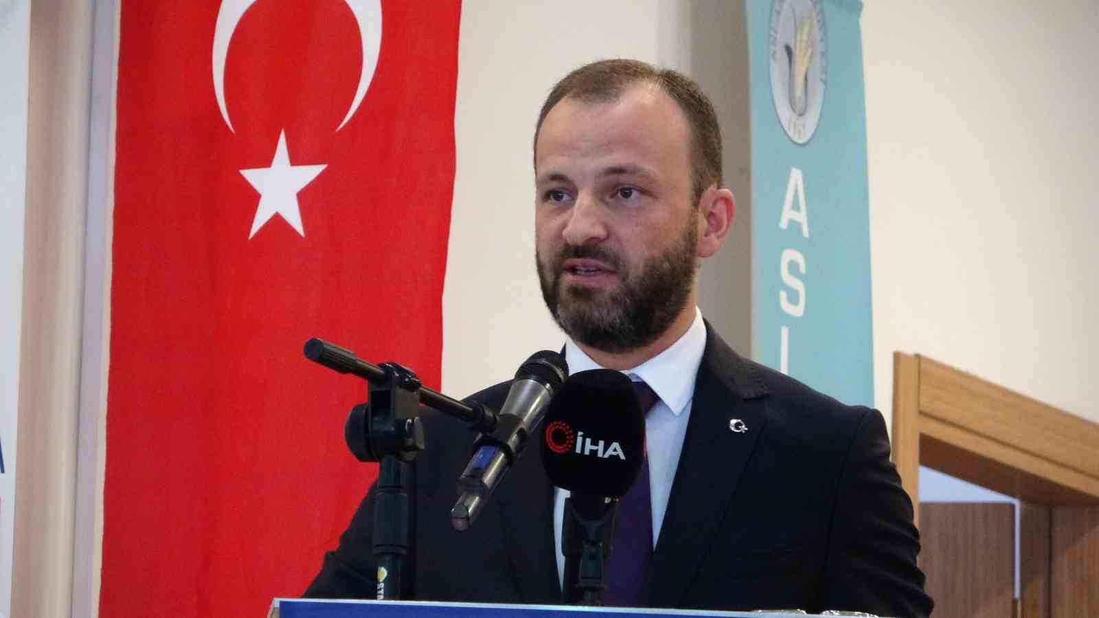 AK Parti Genel Başkan Yardımcısı Demiröz: 