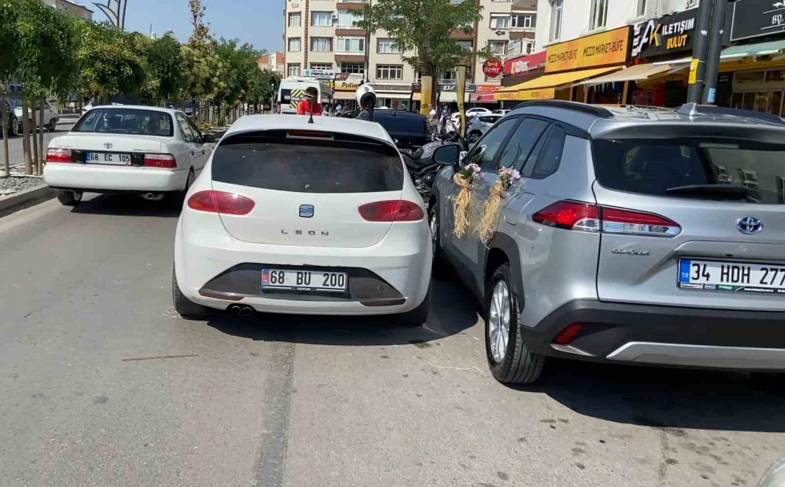 Polis “Çekeceğim” dedi, sürücü “Çektirtmem” diyerek mukavemet gösterdi
