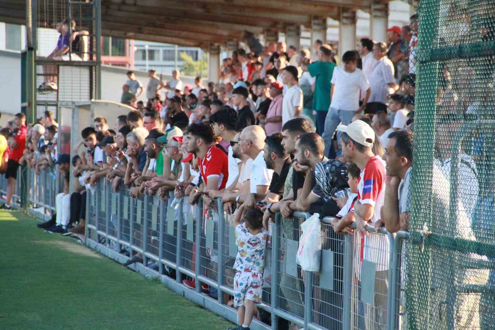 Hazırlık maçı: Samsunspor: 0 - Çaykur Rizespor: 1
