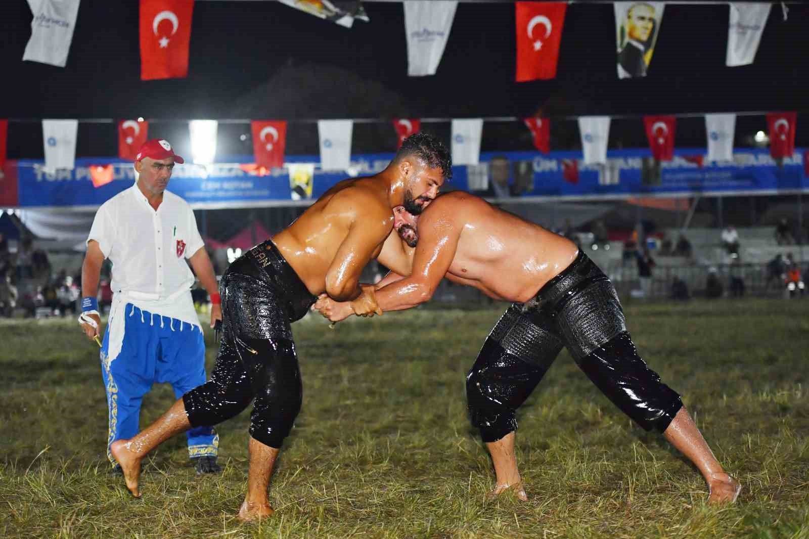 Feslikan’ın başpehlivanı Enes Doğan oldu
