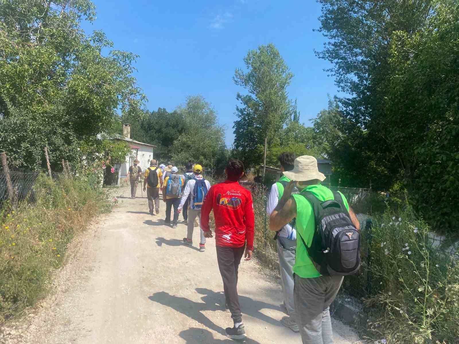 Şamran Kanalı için 51 kilometre yürüdüler
