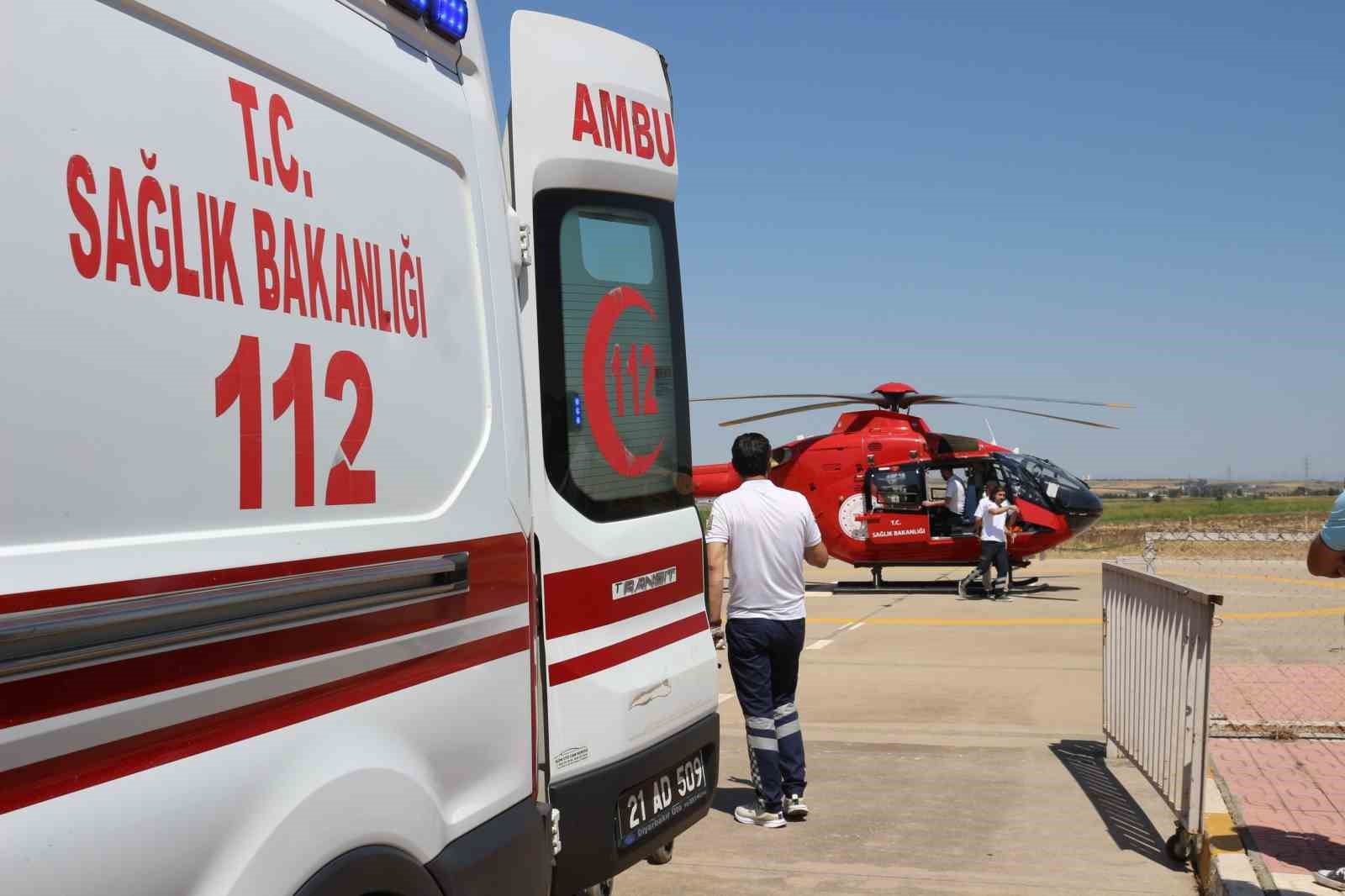 Diyarbakır’da kalp krizi geçiren 72 yaşındaki adam ambulans helikopterle hastaneye sevk edildi
