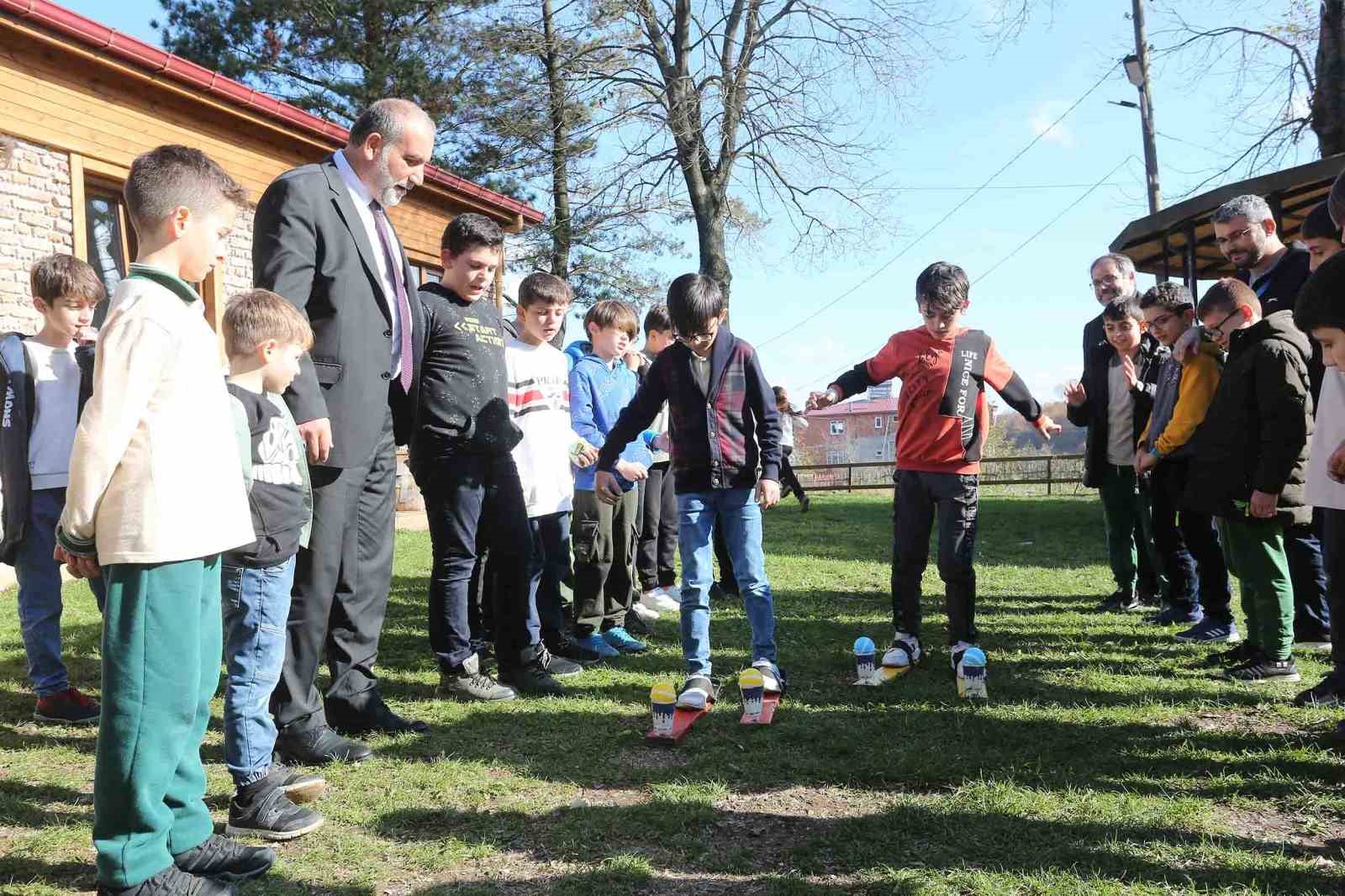 Gelecek nesillere doğa sevgisi kazandırılıyor
