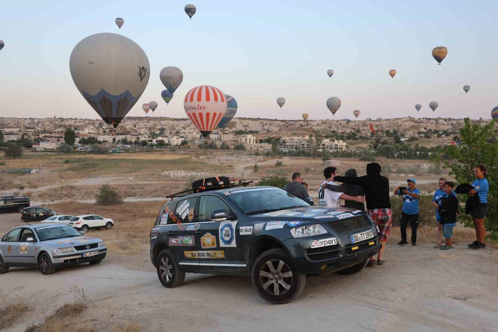 Doğu Batı Dostluk ve İpek Yolu Rallisi Kapadokya’ya ulaştı
