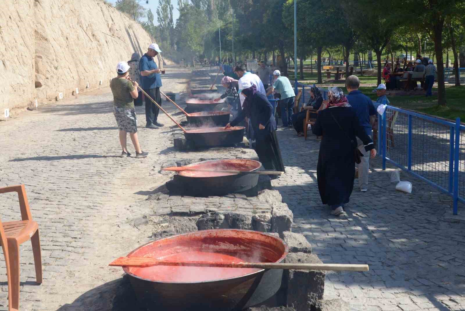 Melikgazi’de salça günleri başlıyor
