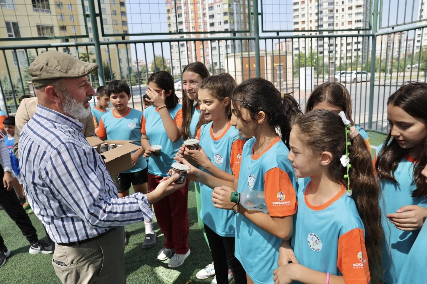 Kocasinan Belediyesi, sporla geleceğin evlatlarını yetiştiriyor
