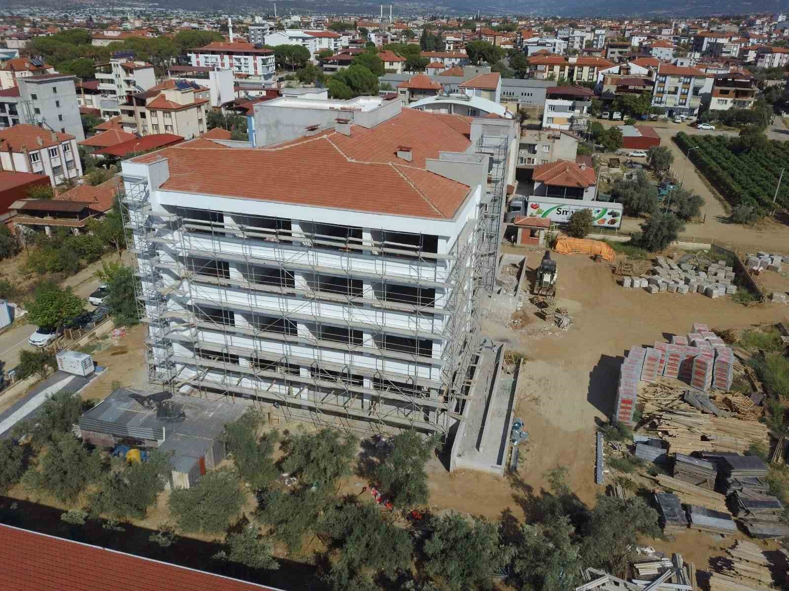 Tamamlandığında Sarıgöl’ün en büyük ilkokulu olacak
