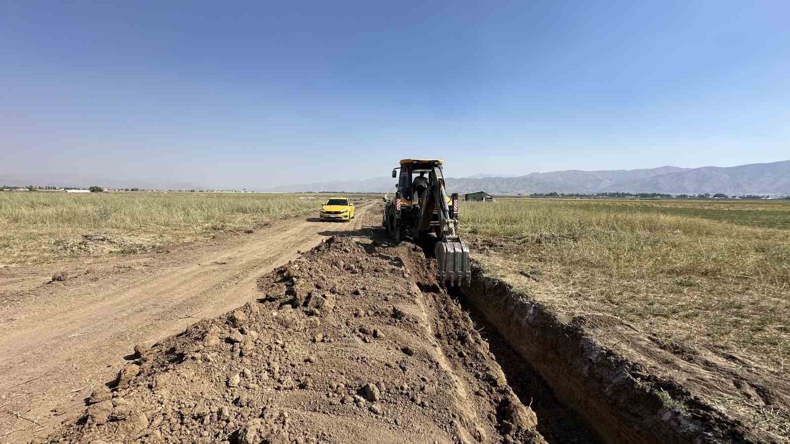 Yüksekova’da ILS cihazının kurulumu için çalışmalara başlandı
