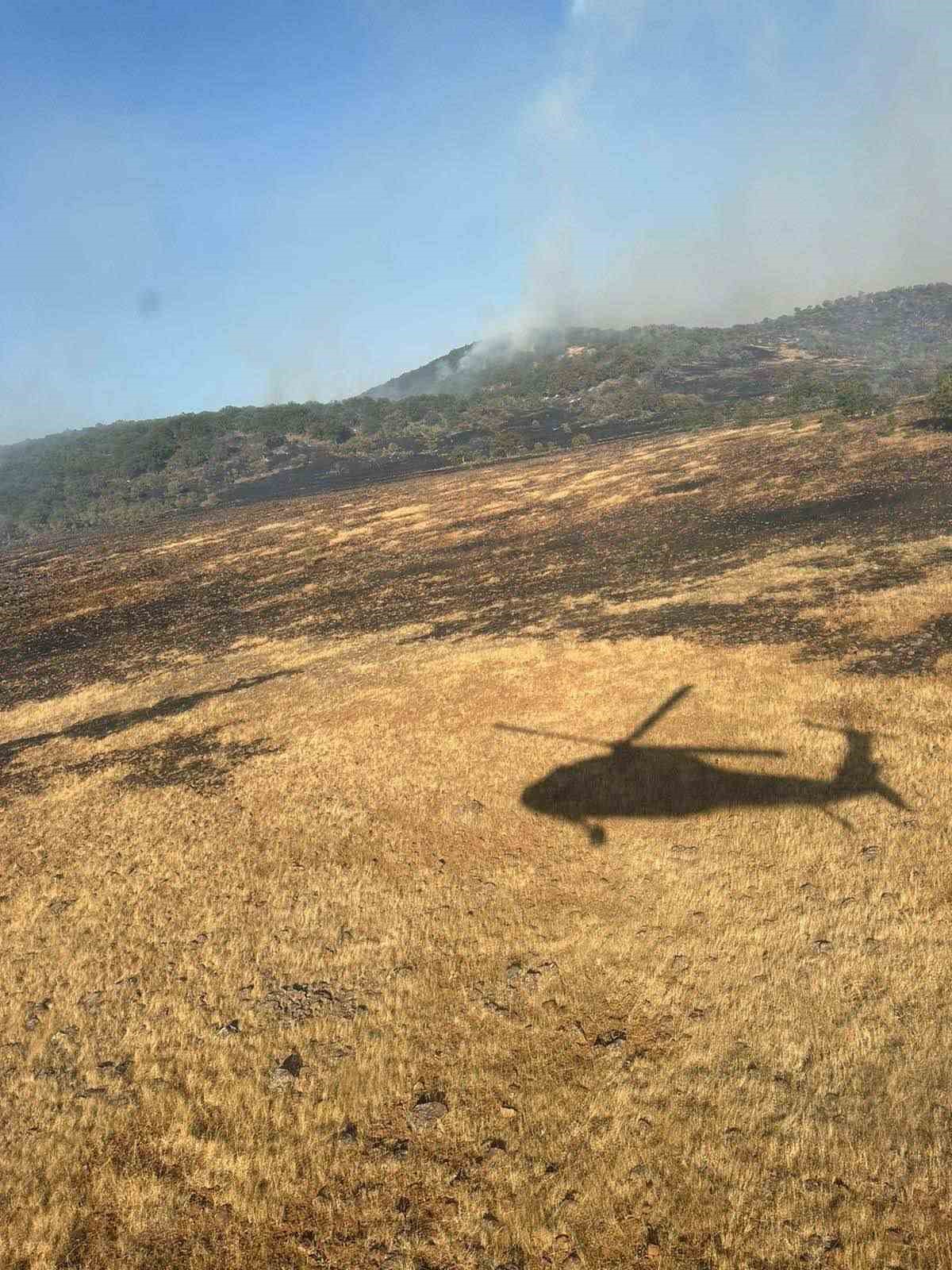 Tunceli’deki yangını söndürmek için asker devreye girdi
