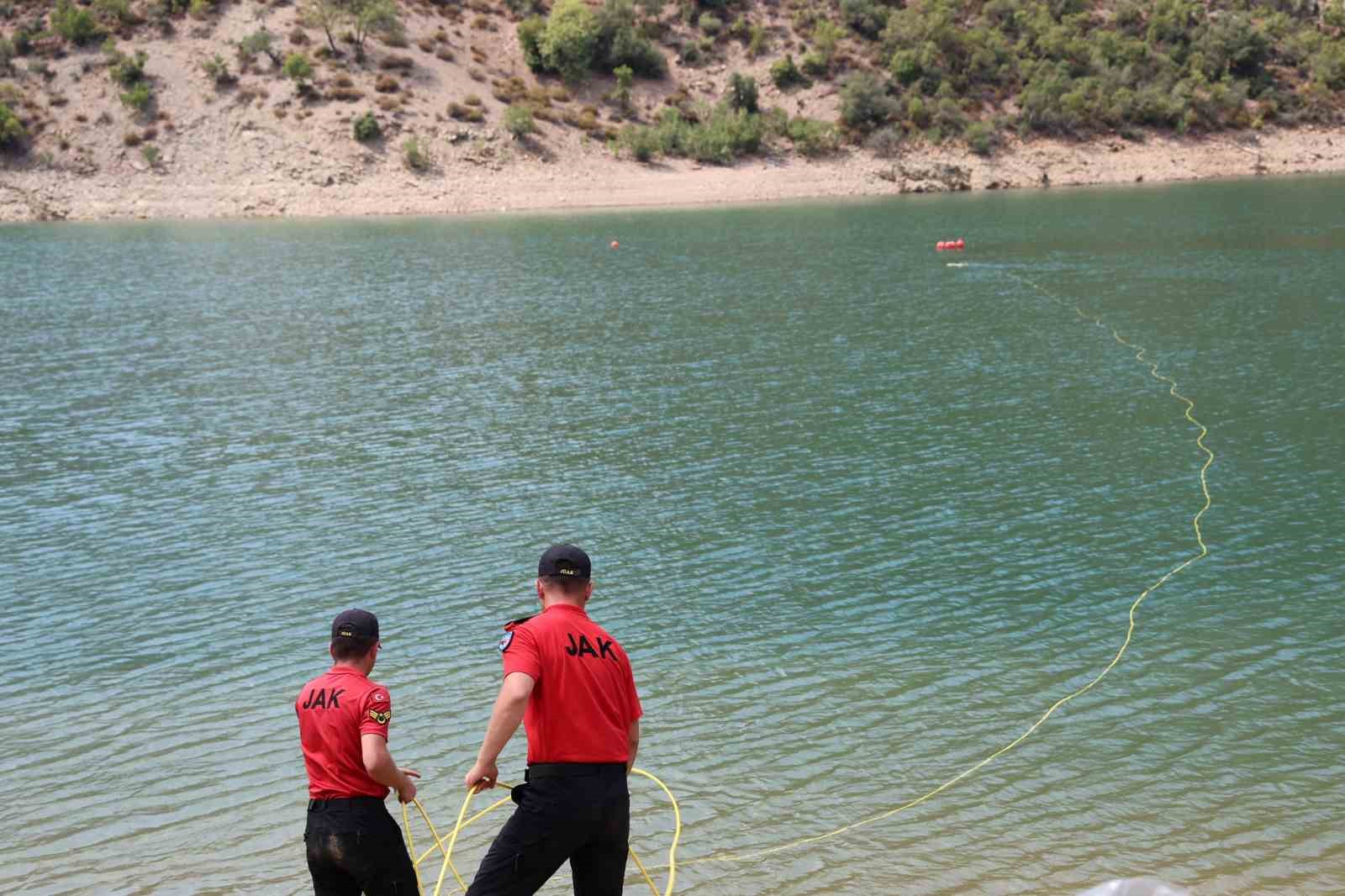 Helikopter enkazının çıkarılması için geri sayım başladı
