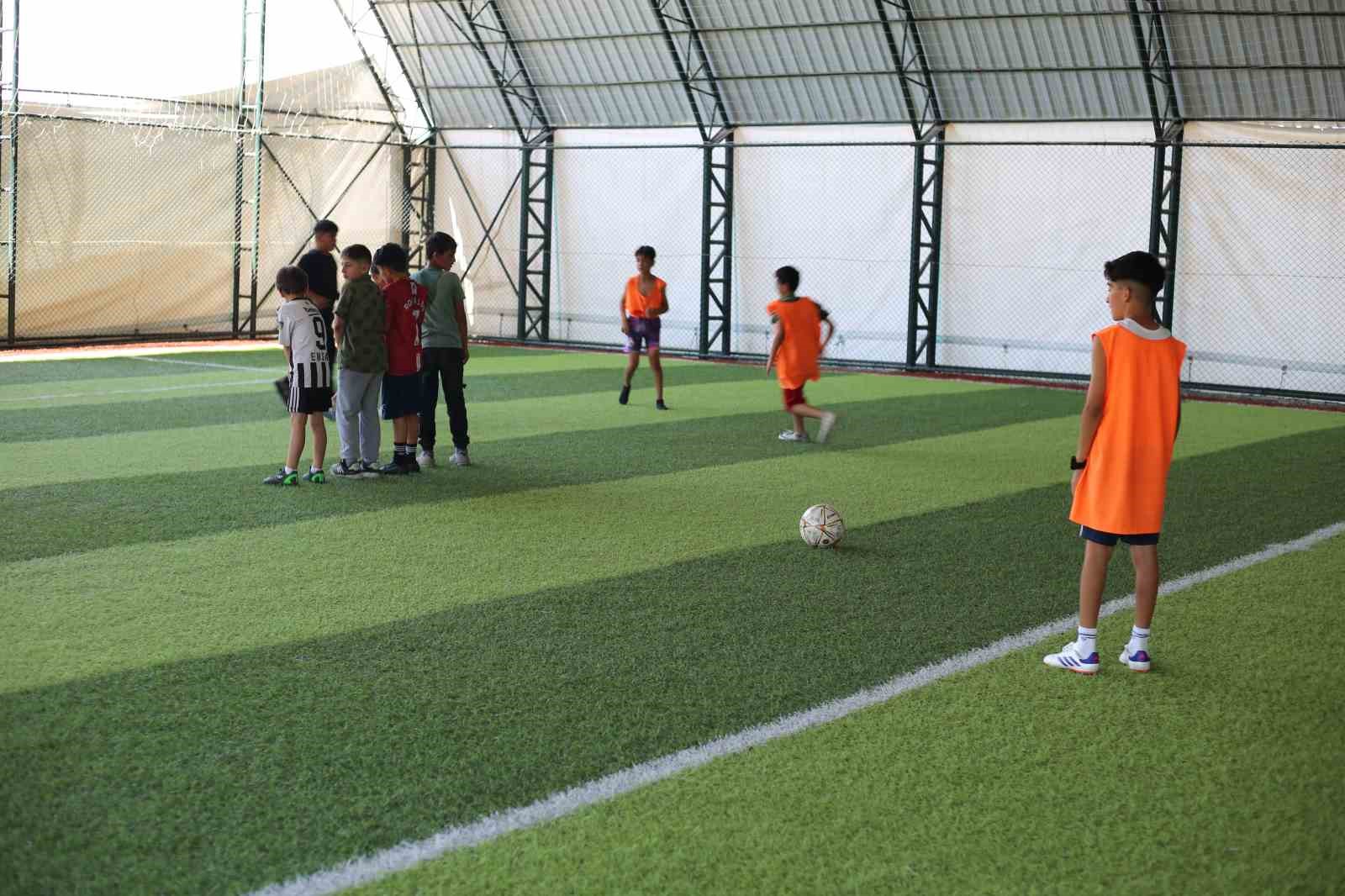 Varto’da Kur’an kursu öğrencileri arasında futbol turnuvası düzenlendi
