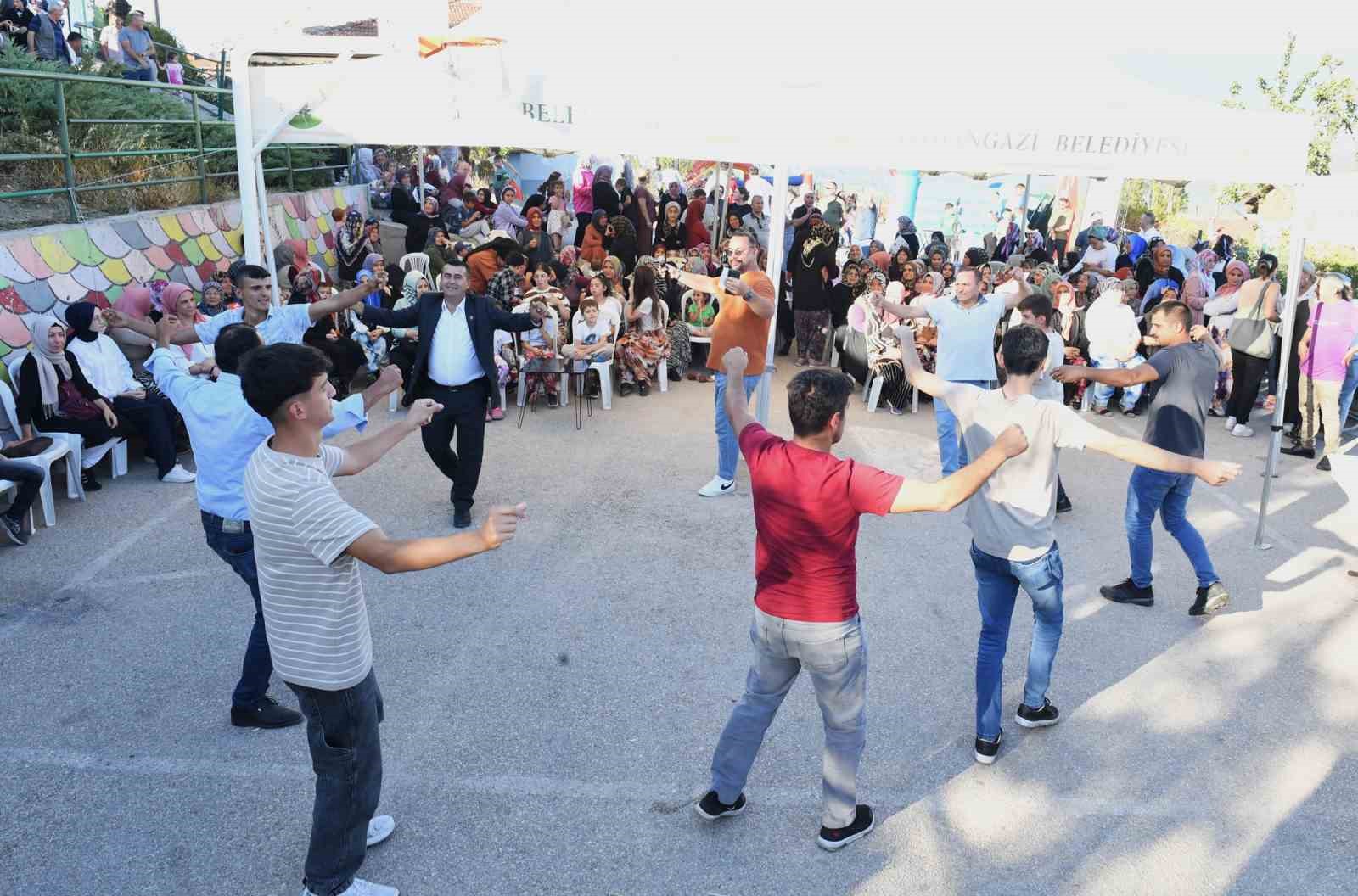 Osmangazi’nin köylerinde şenlik coşkusu
