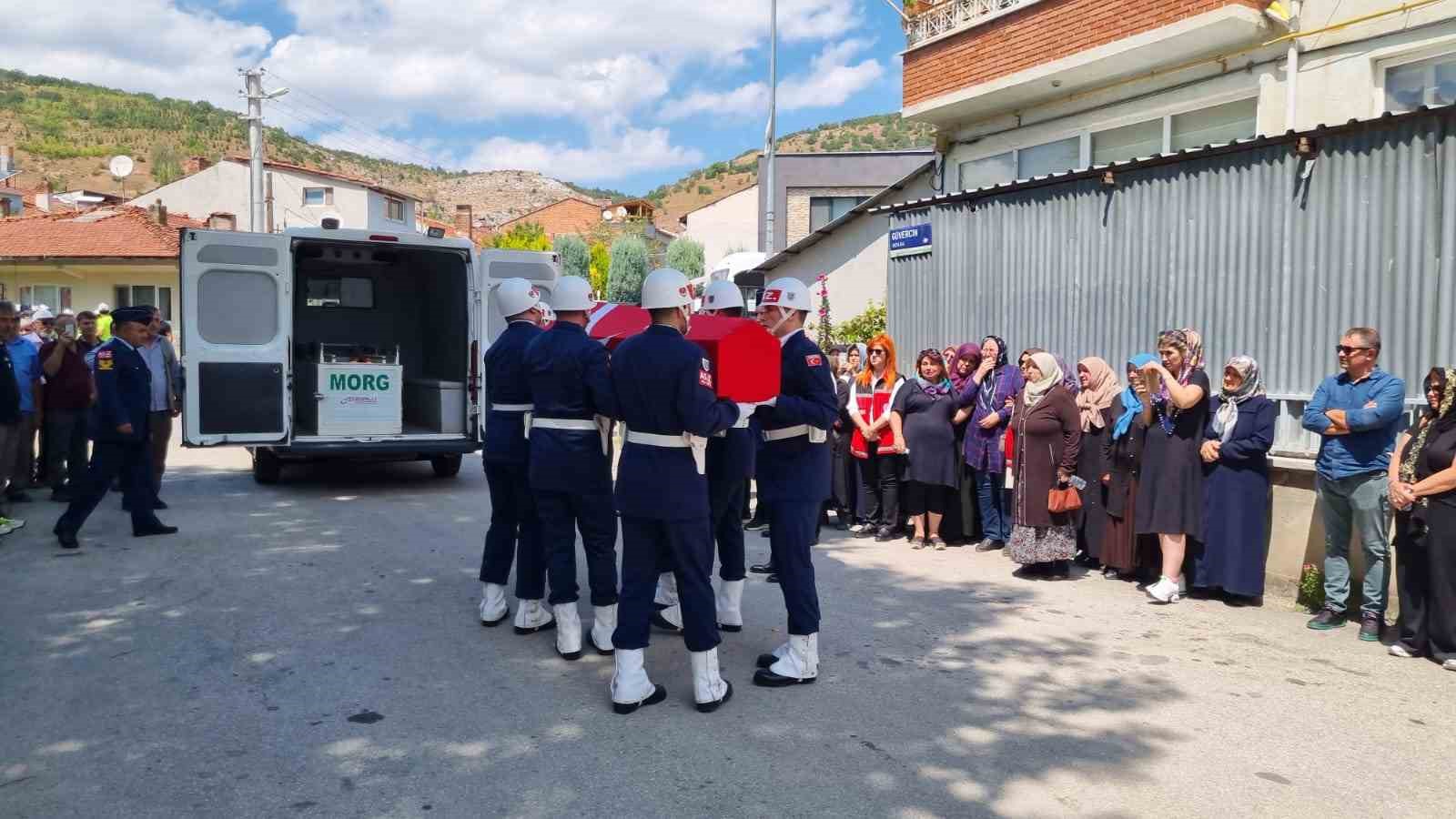 Hayatını kaybeden Bilecik’in son Kore gazisi ebediyete uğurlandı
