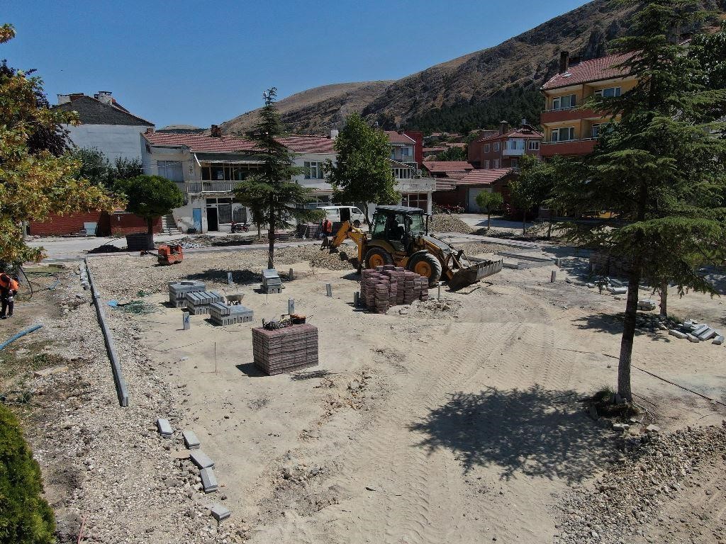 İnönü Belediyesi’nden yoğun yaz çalışmaları
