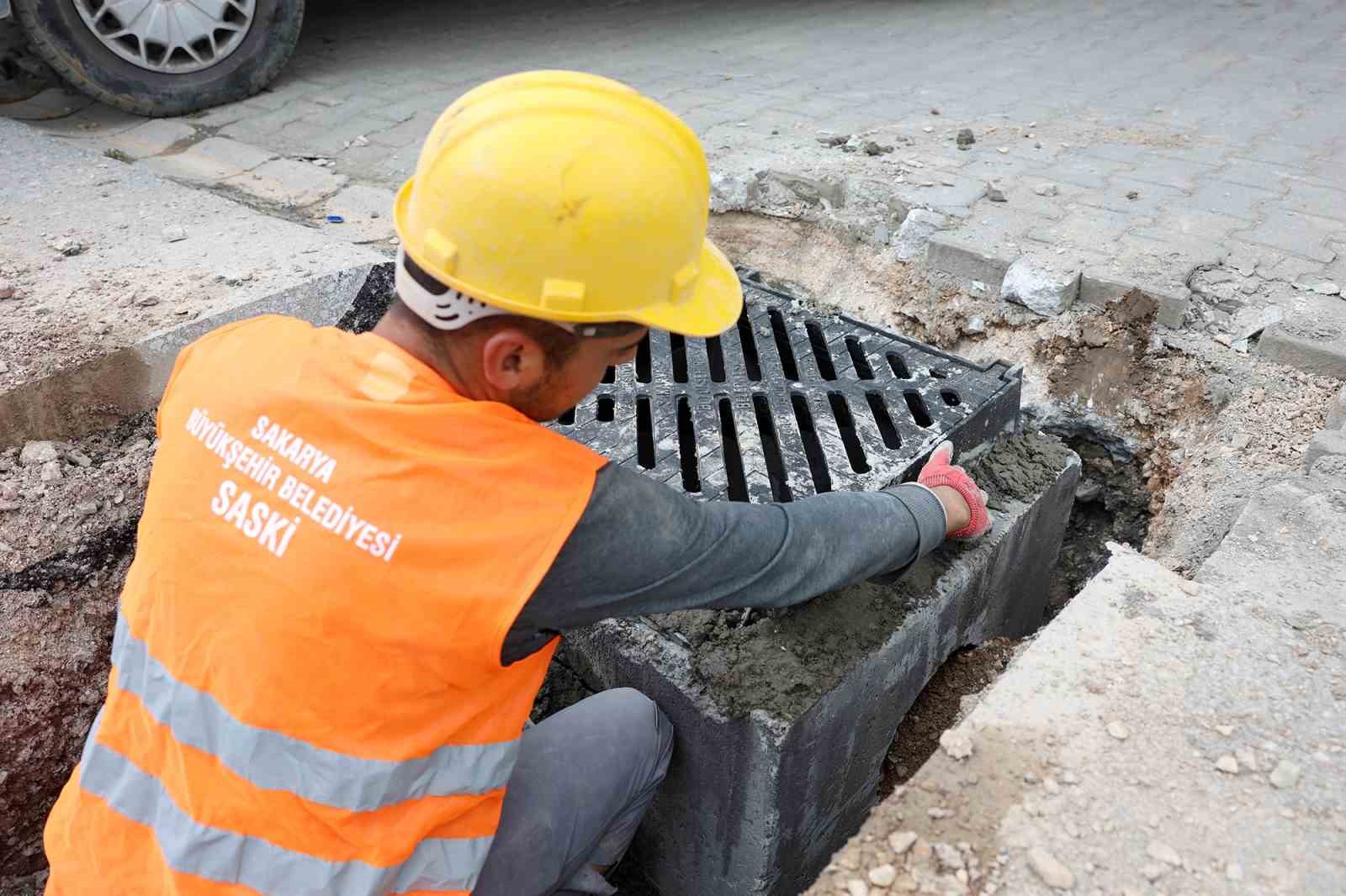 Sakarya Büyükşehir o caddeyi baştan aşağı yeniliyor
