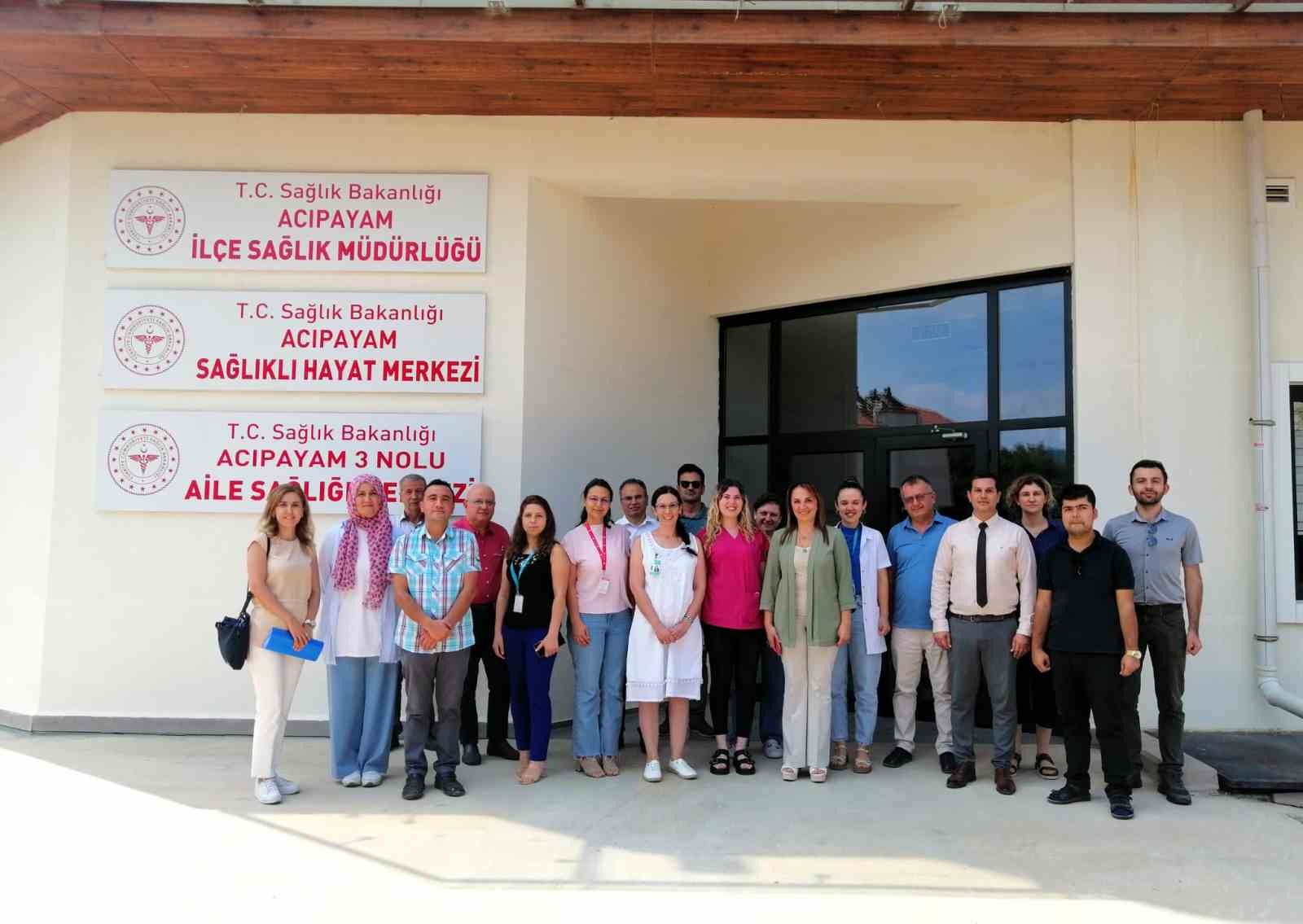 Aile hekimleri hastalıkların ilk teşhis ve tedavisinde önemli rol üstleniyor
