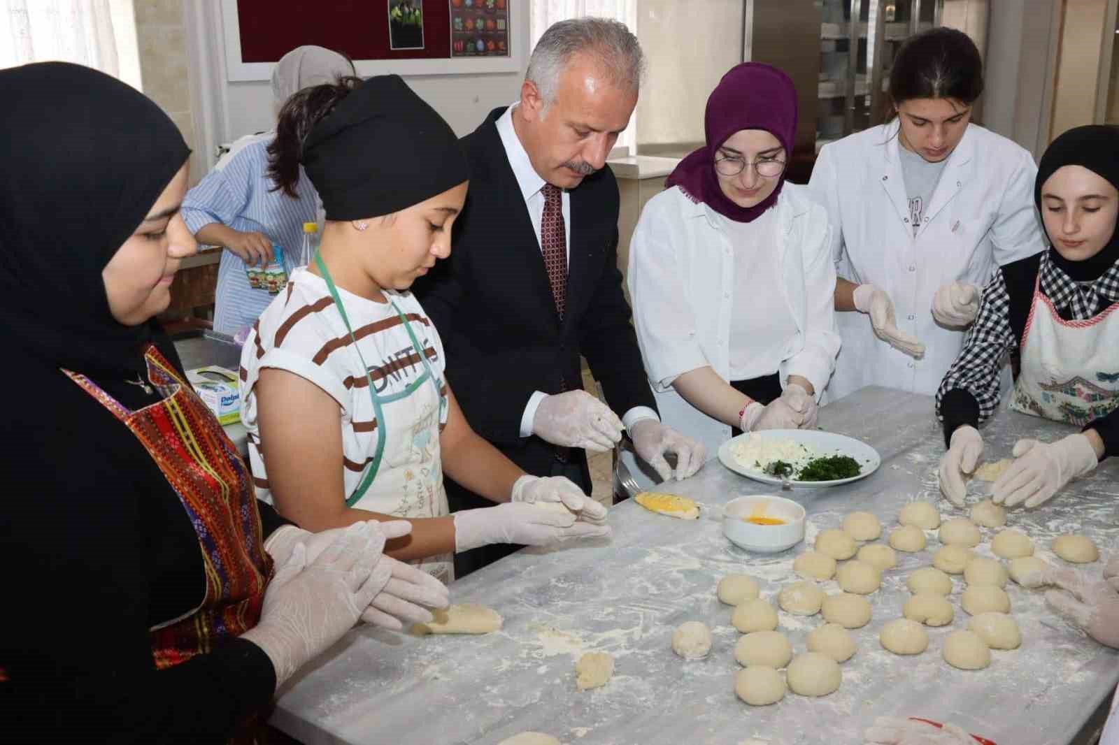 Sivas’ta zanaat atölyeleri açıldı
