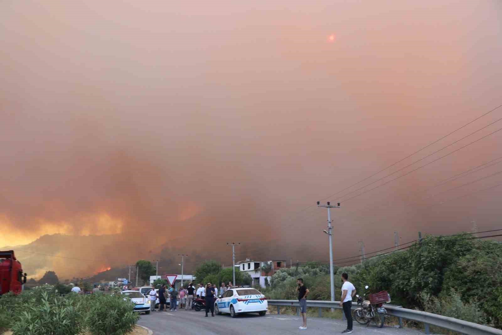 Jandarmanın yardım eli vatandaşlara uzandı
