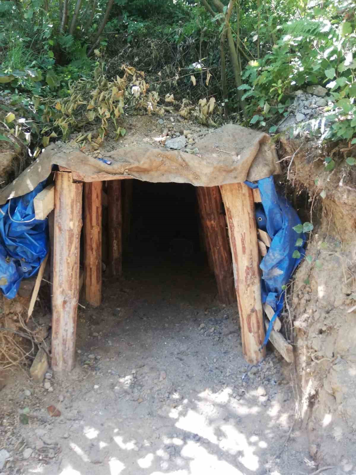 Polisten ruhsatsız maden ocaklarına baskın; 8 ocak kapatıldı
