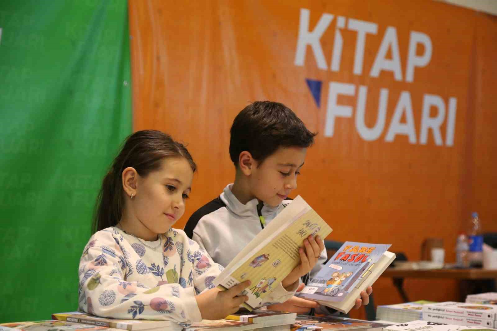 Başkan Büyükkılıç’tan Dünya Kitapseverler Günü’nde 7. Kayseri Kitap Fuarı müjdesi
