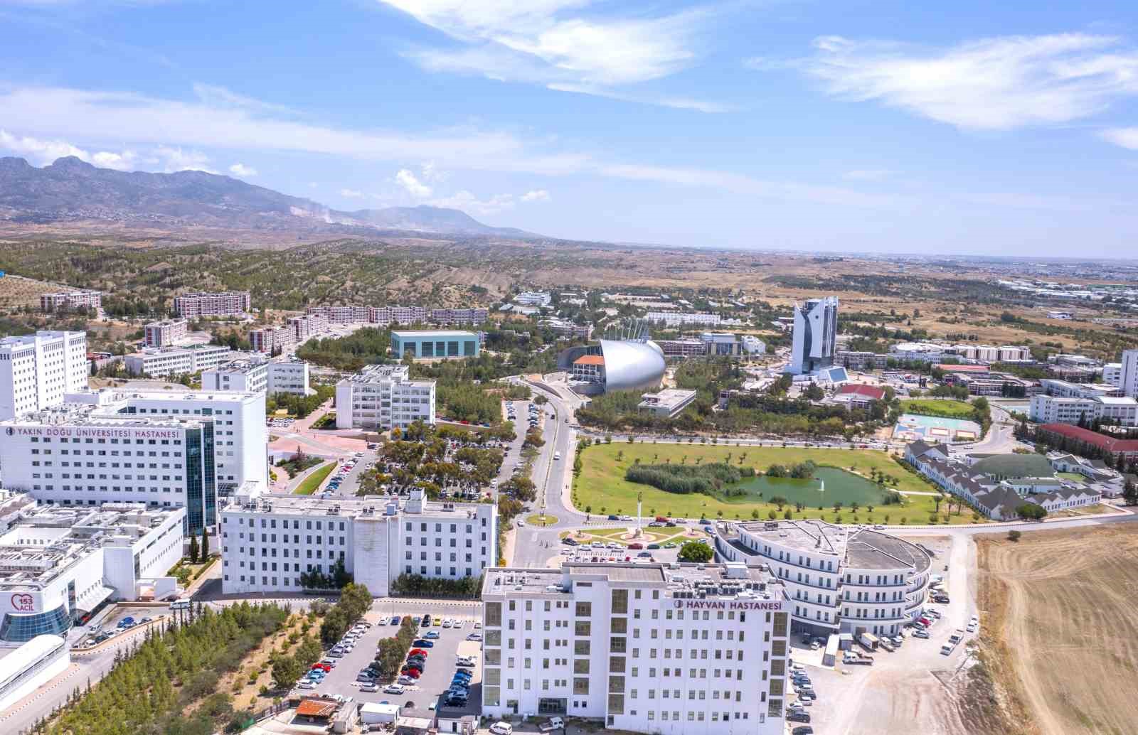 Yakın Doğu Üniversitesi’ne yatay geçiş başvuruları devam ediyor
