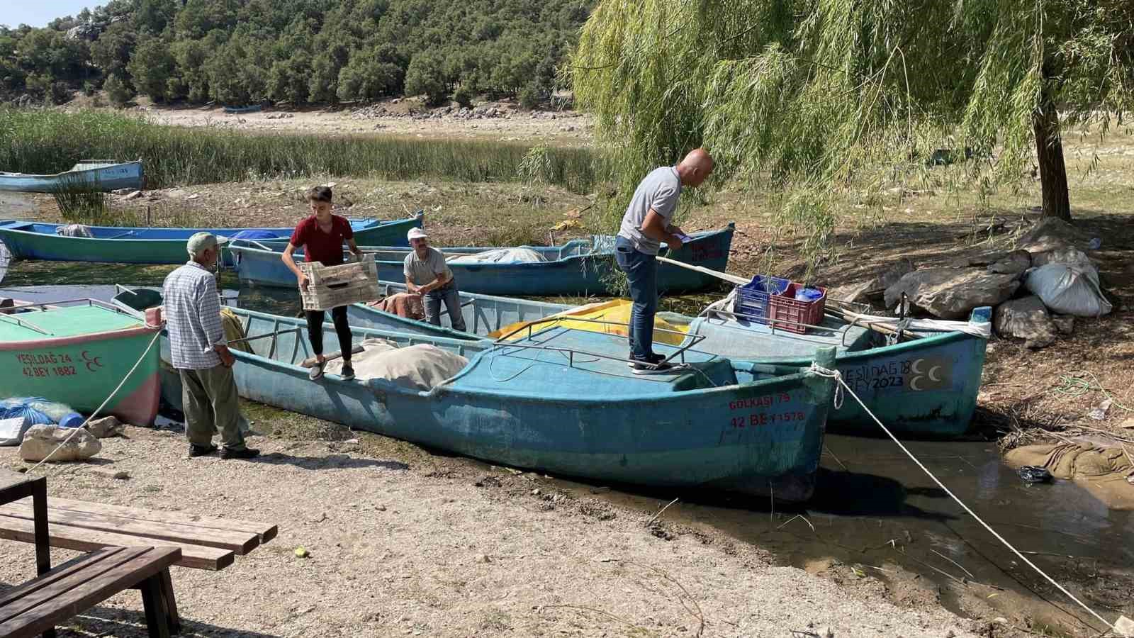 Beyşehir Gölünde avlanan balıklara boy limiti denetimi
