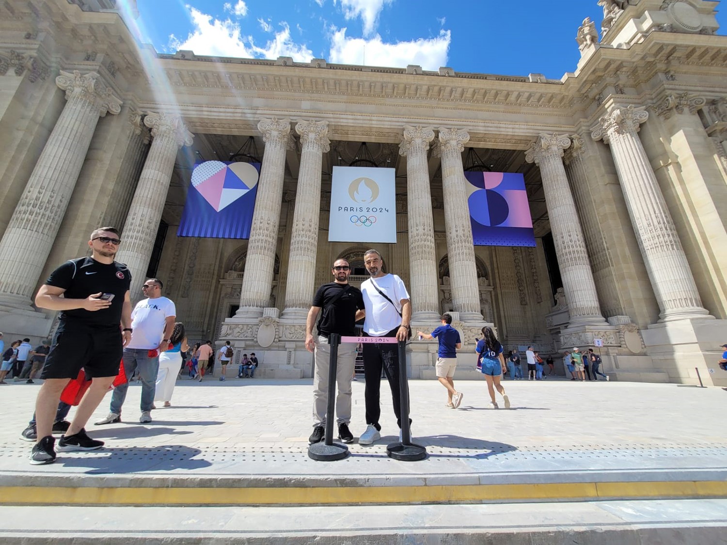 Tanrıkulu ve Öksüz Paris 2024’te milli sporcuları yalnız bırakmadı
