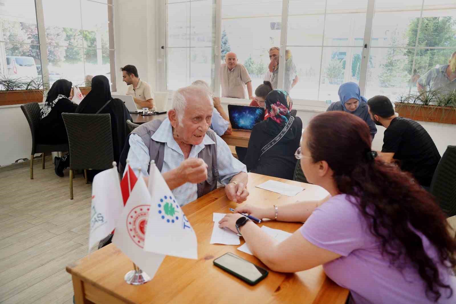 Canik’te kentsel dönüşüm hamlesine vatandaşlardan yoğun ilgi
