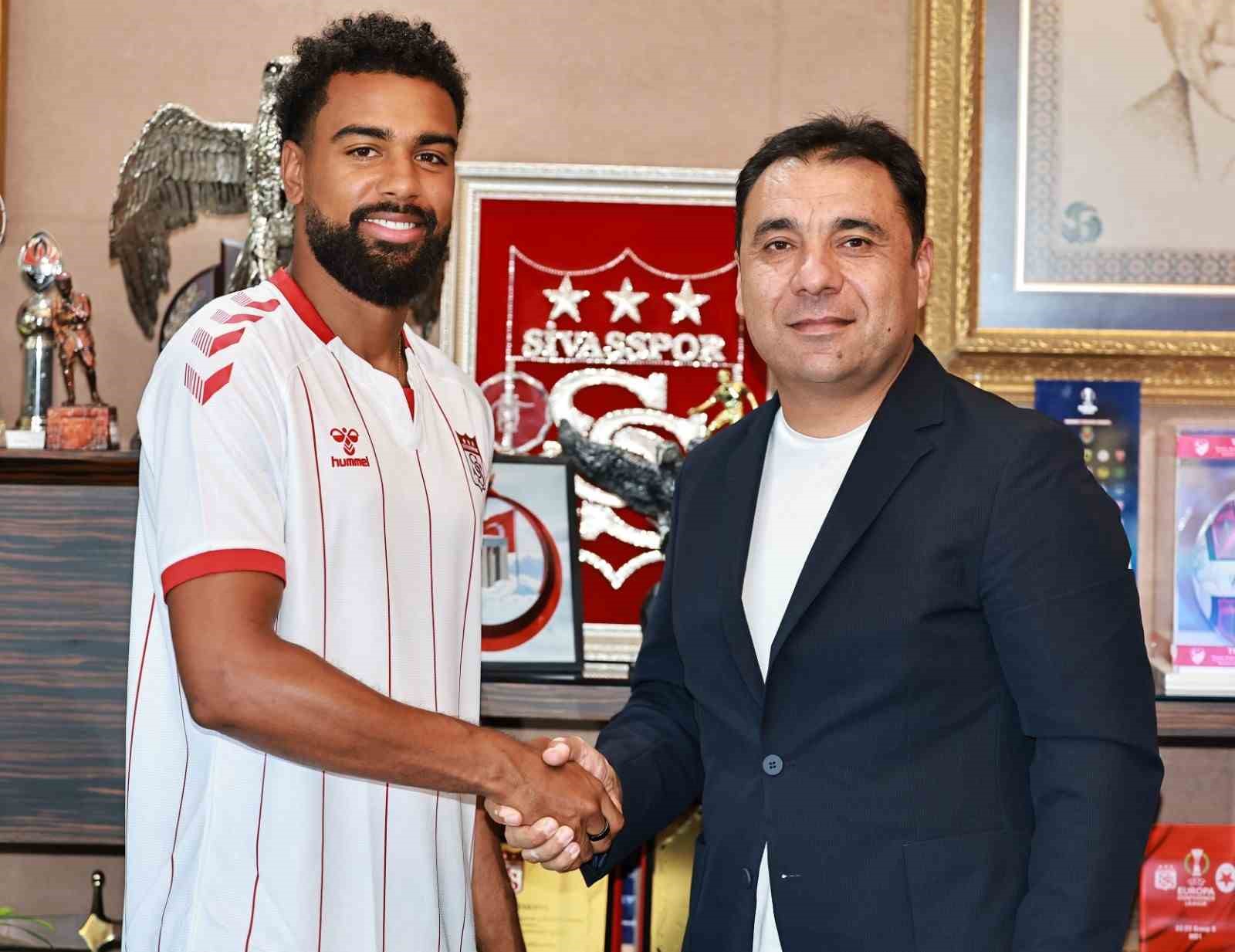 Sivasspor’a 2 takviye birden
