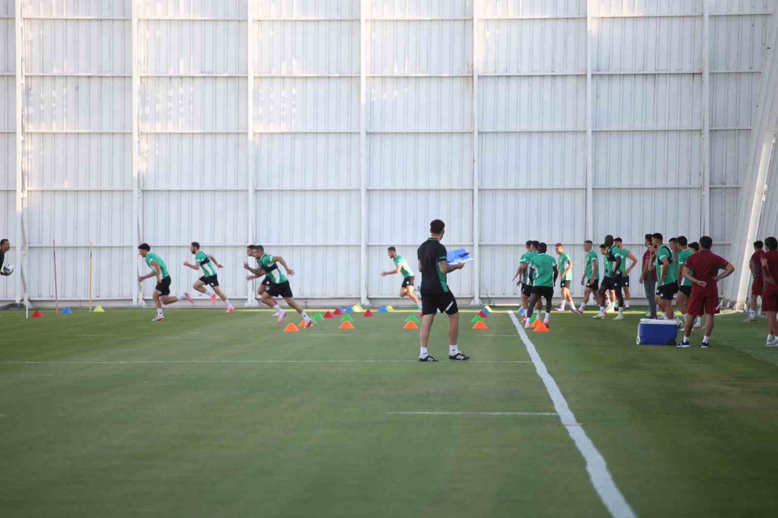 Konyaspor’da Kasımpaşa maçı hazırlıkları sürüyor
