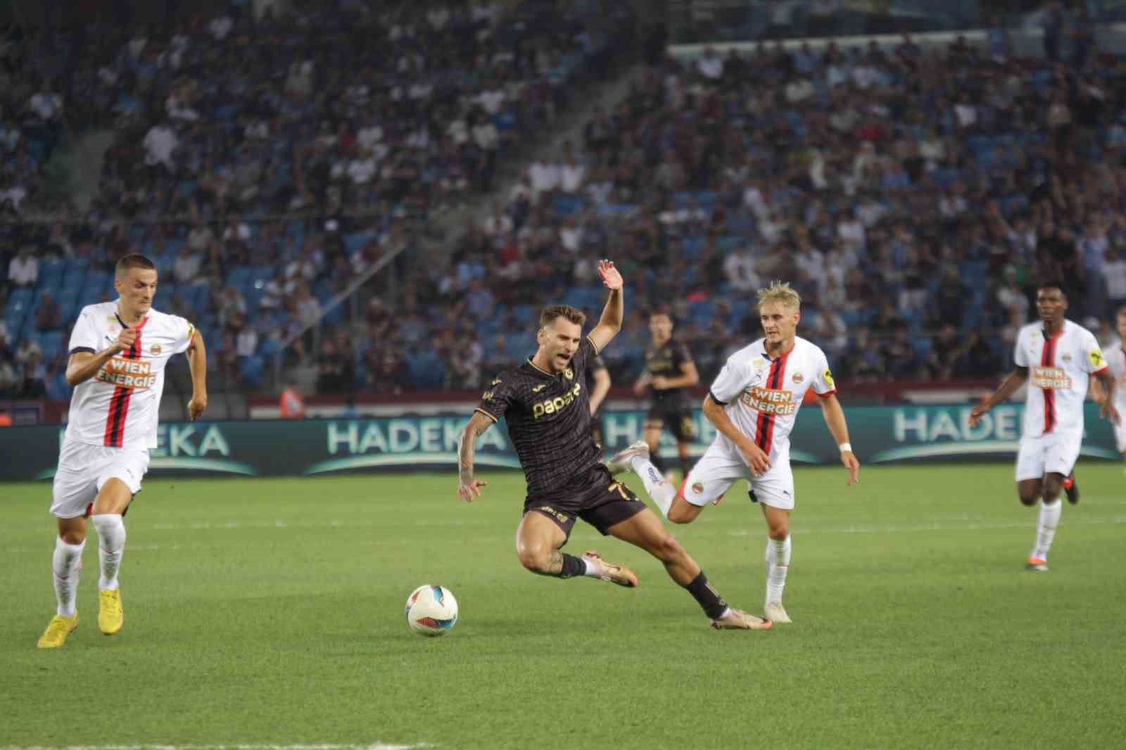 UEFA Avrupa Ligi 3. Eleme Turu: Trabzonspor: 0 - Rapid Wien: 1 (Maç sonucu)
