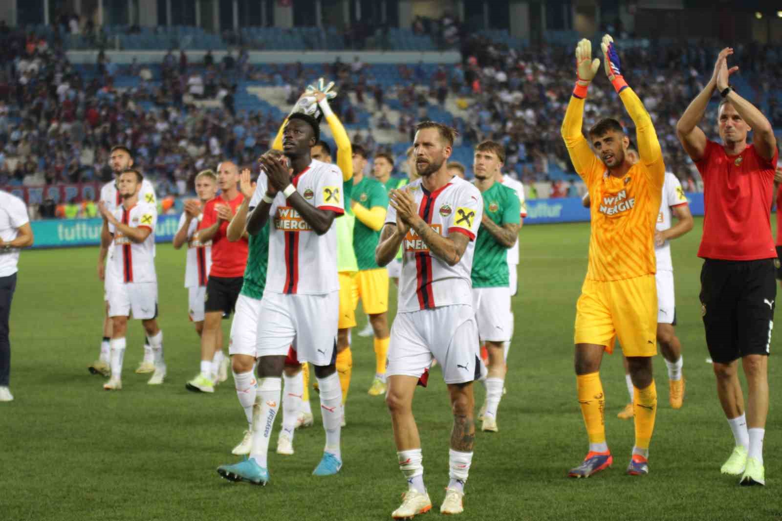 UEFA Avrupa Ligi 3. Eleme Turu: Trabzonspor: 0 - Rapid Wien: 1 (Maç sonucu)
