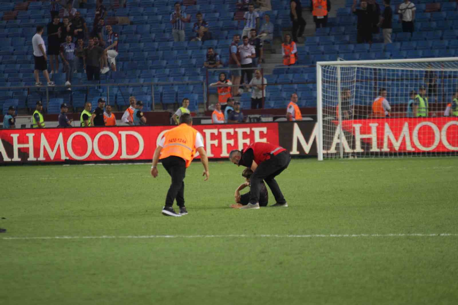 UEFA Avrupa Ligi 3. Eleme Turu: Trabzonspor: 0 - Rapid Wien: 1 (Maç sonucu)
