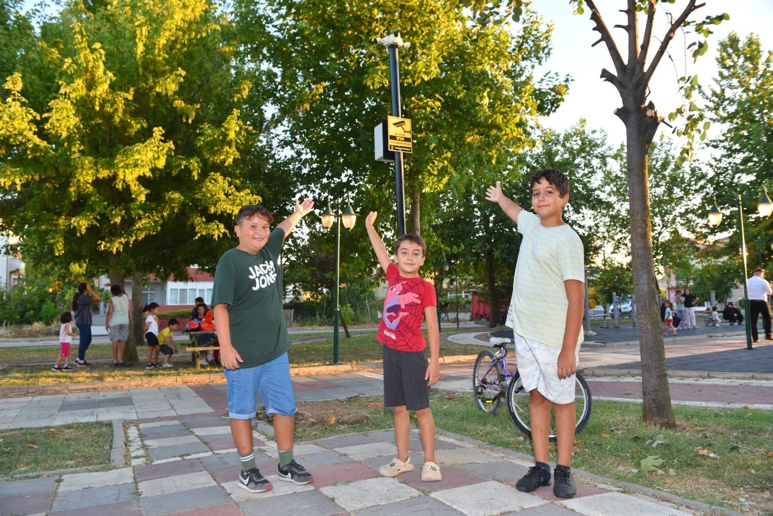 Yenişehir’de parklar 7/24 gözetim altında
