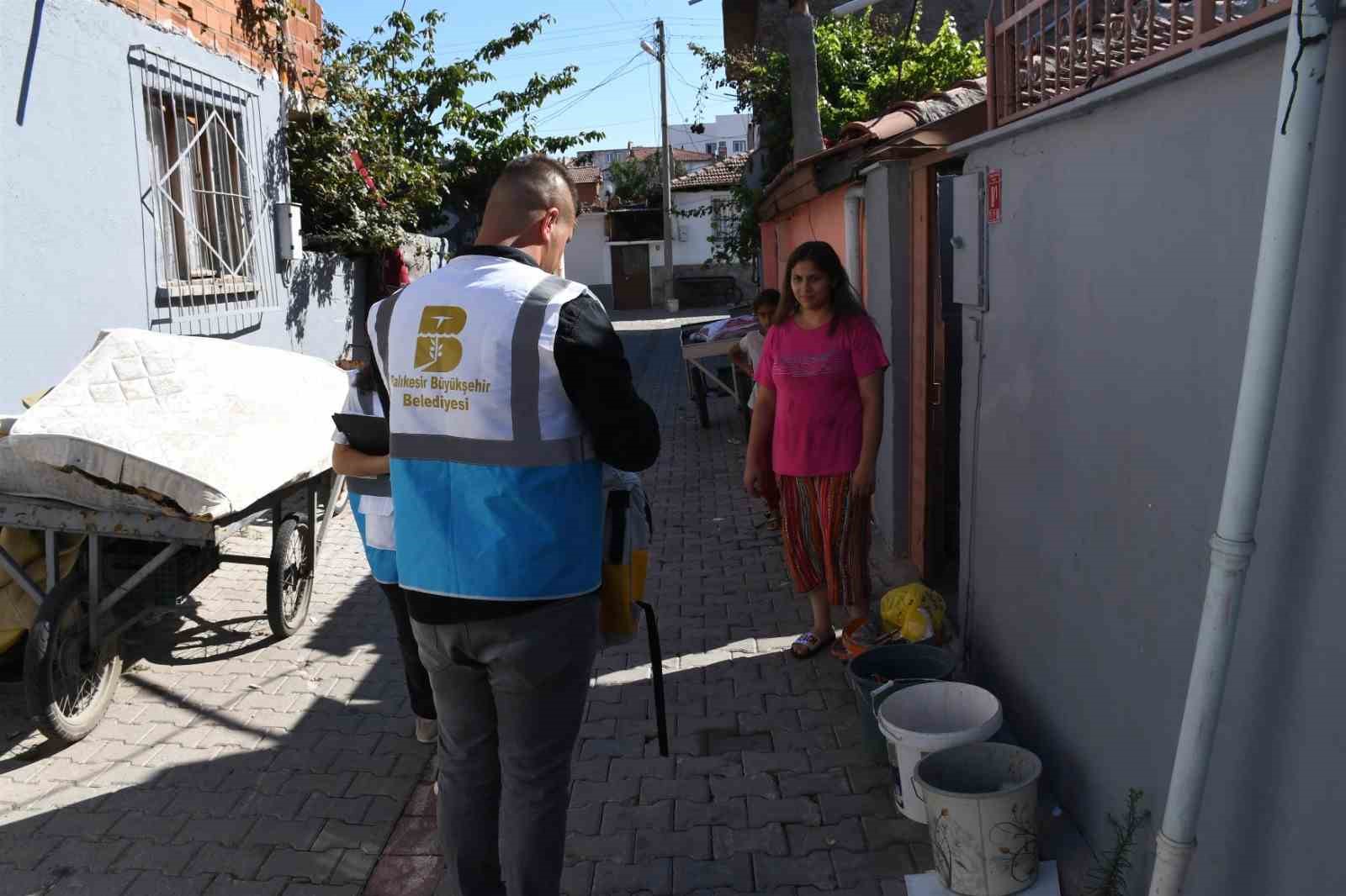 ‘Hoş Geldin Bebek’ paketleri annelerin yüzünü güldürüyor
