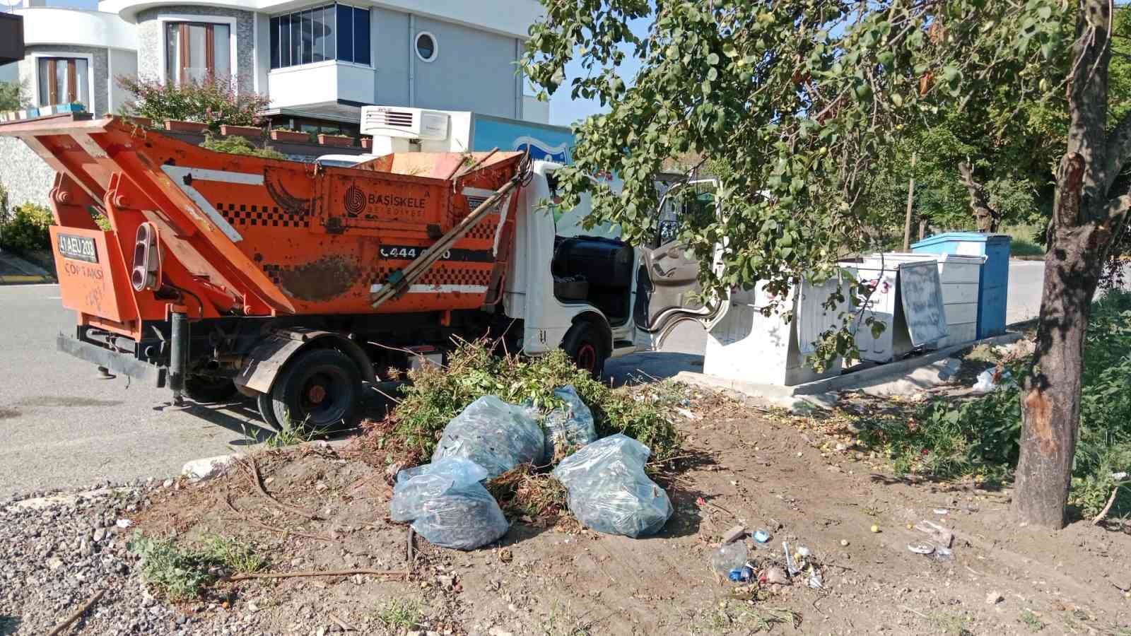 Başiskele’nin dört bir yanı temizleniyor
