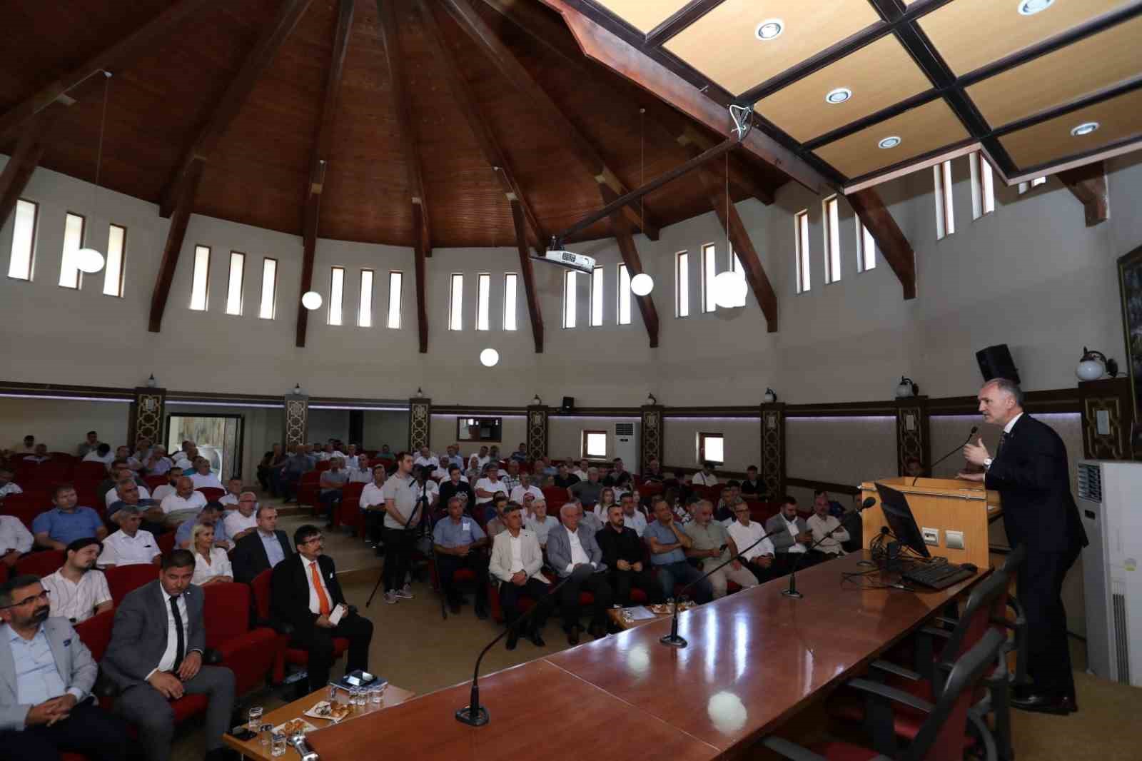 İnegöl’ün ulaşım sorunları tüm paydaşlarla masaya yatırıldı
