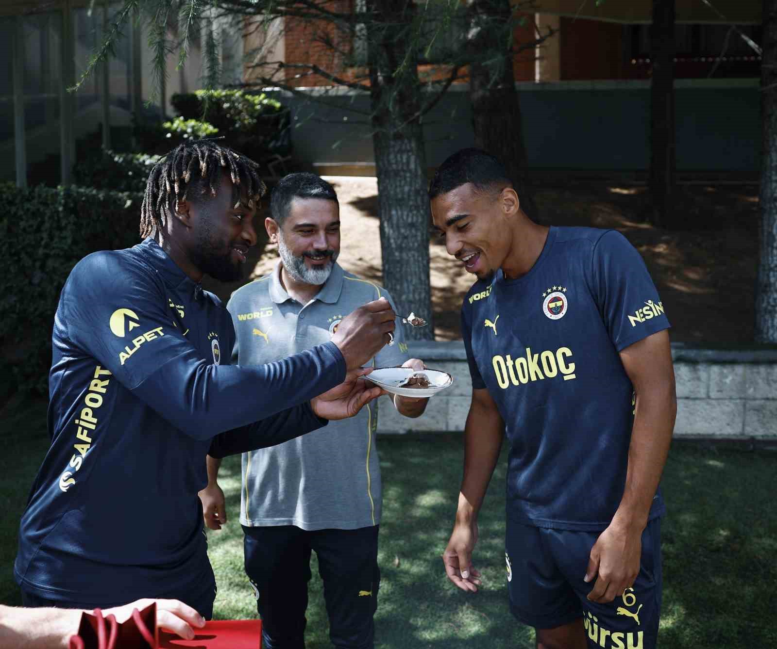 Fenerbahçe’de, Adana Demirspor maçı hazırlıkları tamamlandı
