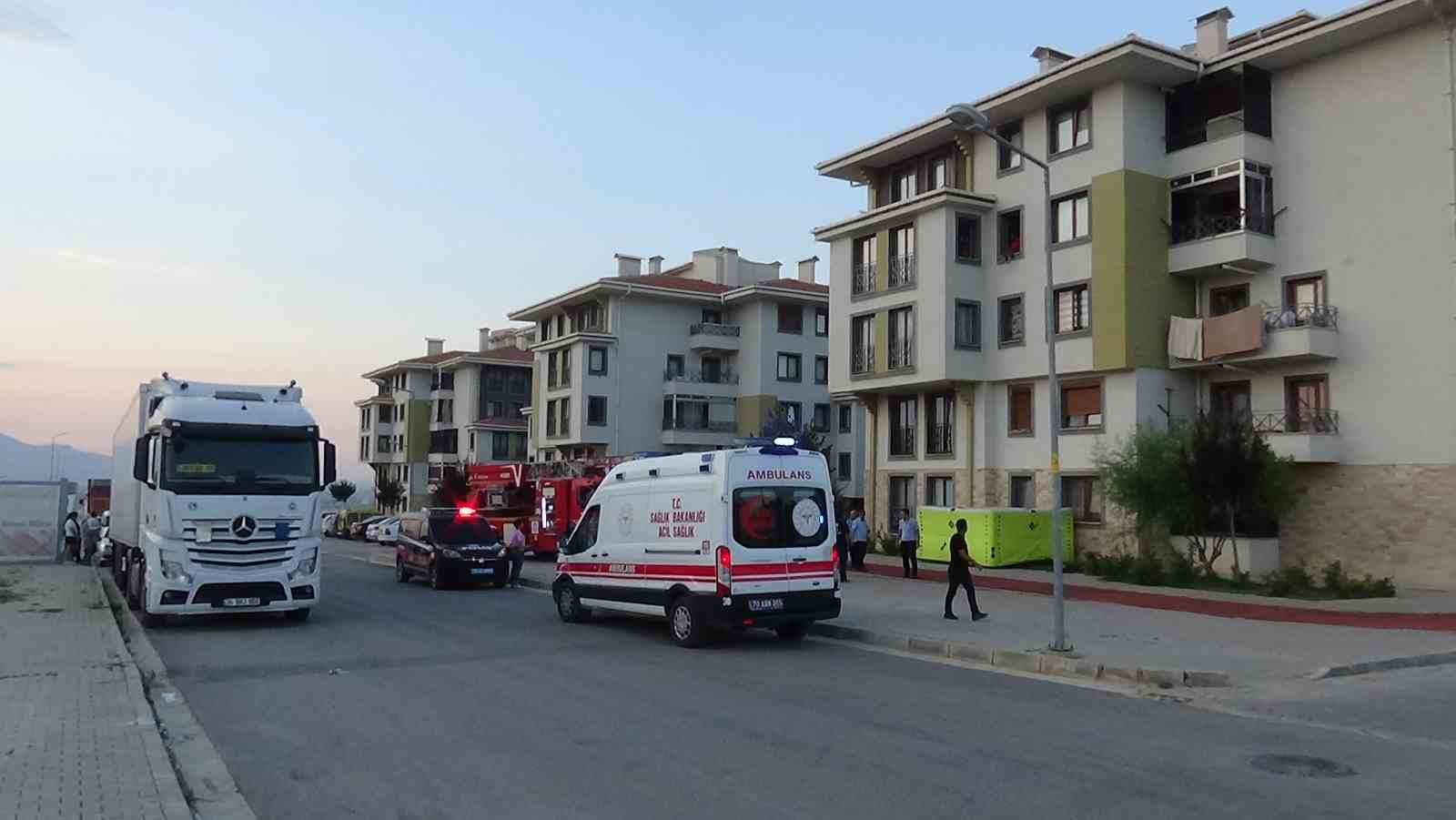 Karaman’da intihara kalkışan kadını polis ikna etti
