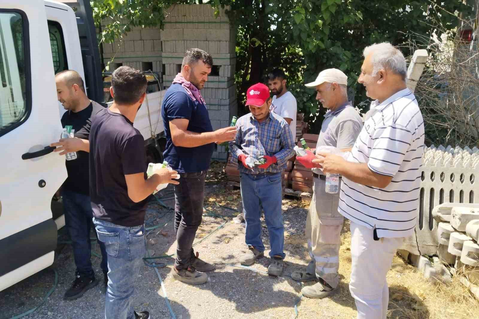 Efeler Belediyesi dış birimde çalışan personelini unutmuyor
